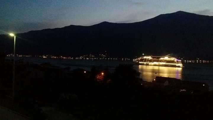 Apartment Deki Kotor Dış mekan fotoğraf